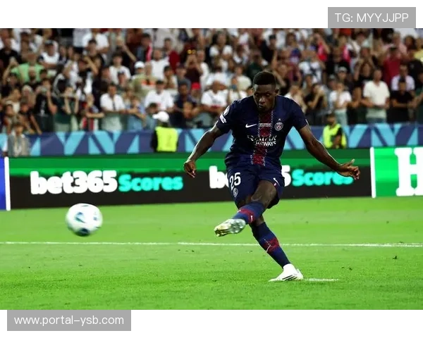 巴黎圣日耳曼1-2遭葡萄牙体育逆转绝杀